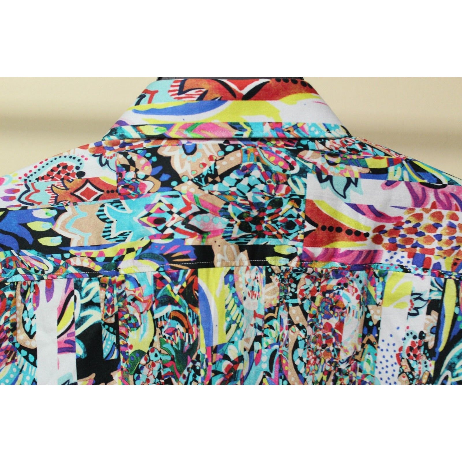 Robert Graham Psychedelic Collage Print Short Sleeve Shirt — Medium