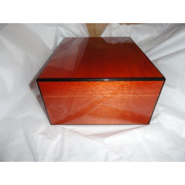 Elie Bleu Mahogany Humidor 100  Count new in original box