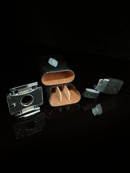 Brizard and Co Stingray Cigar Holder with cutter and lighter NIB