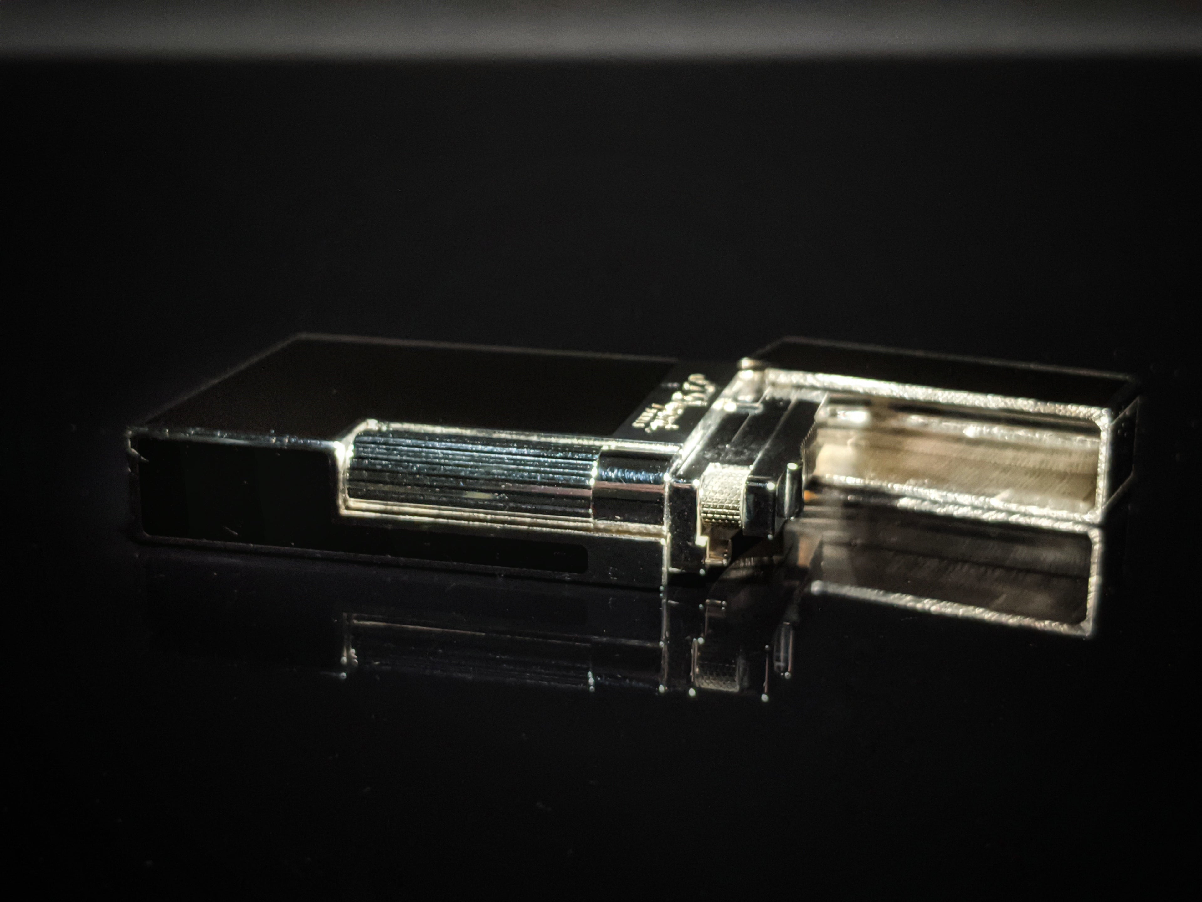ST Dupont Black Lacquer L2 Lighter Model # 016296