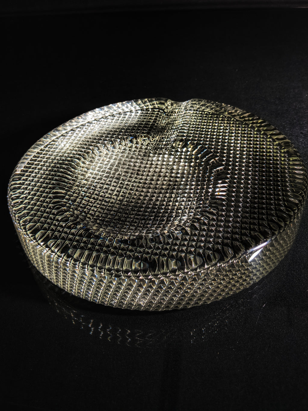 cigar ashtray large round 8.75" Diameter x 1.25"