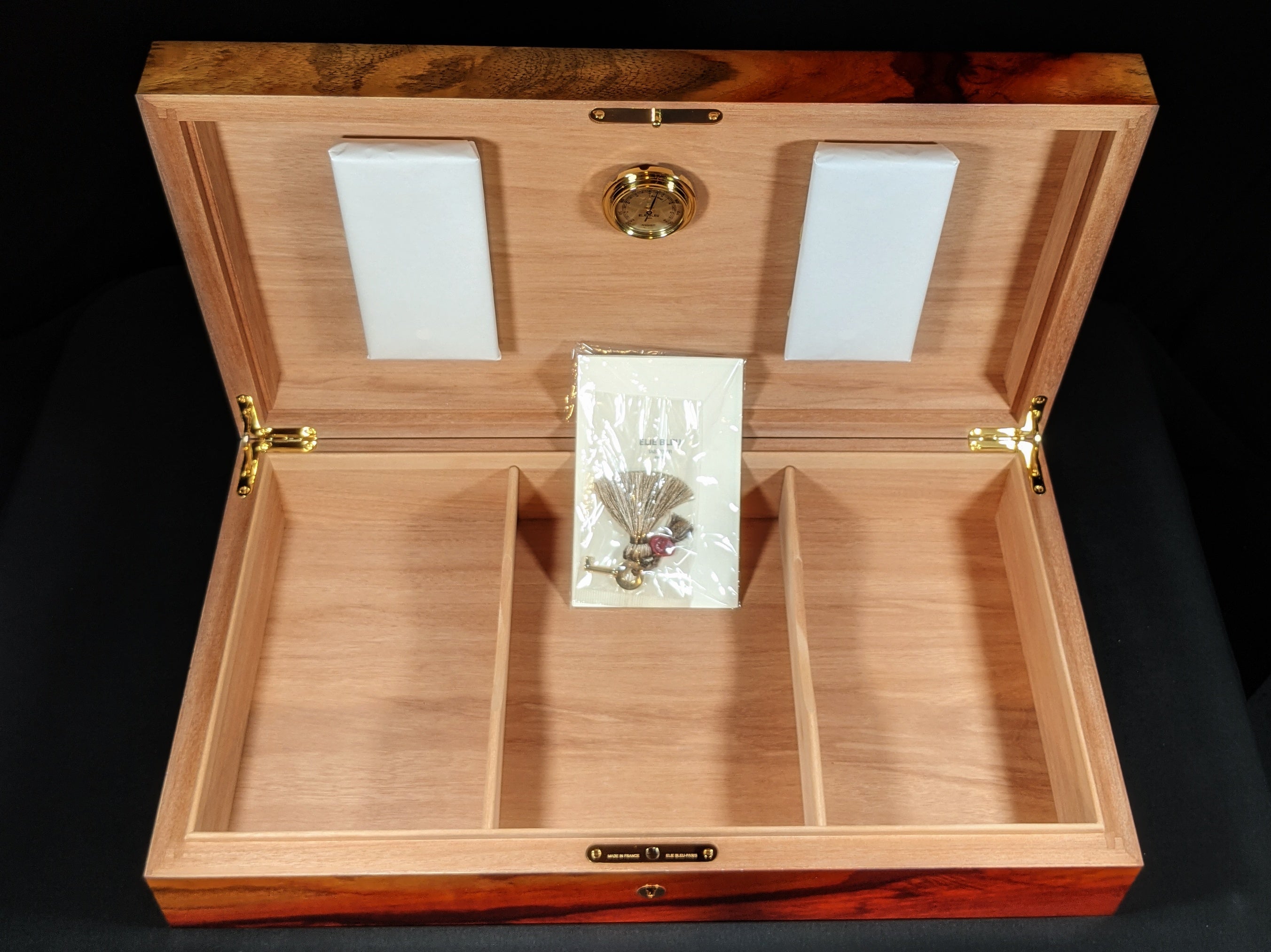 Elie Bleu Classic  Padouk Wood Humidor 110 ct