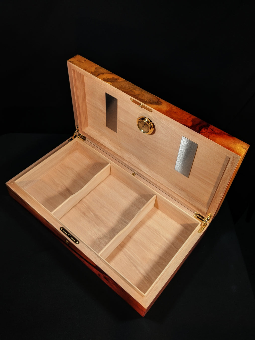 Elie Bleu Classic  Padouk Wood Humidor 110 ct
