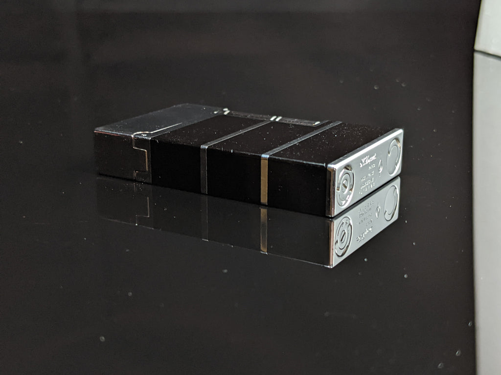 S.T. Dupont Black Lacquer L2 Lighter