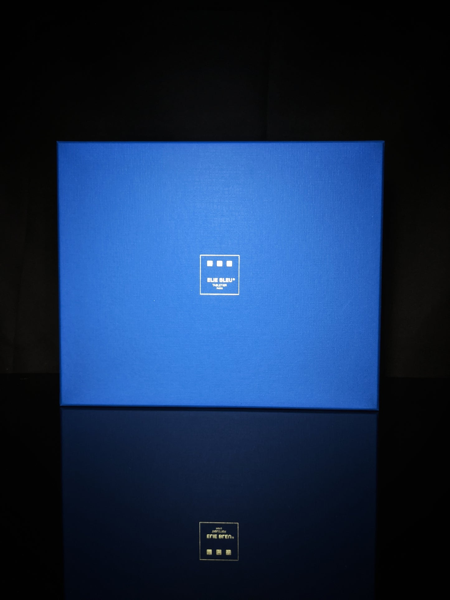 Elie Bleu Walnut Wood Humidor 75 count NIB Made in France