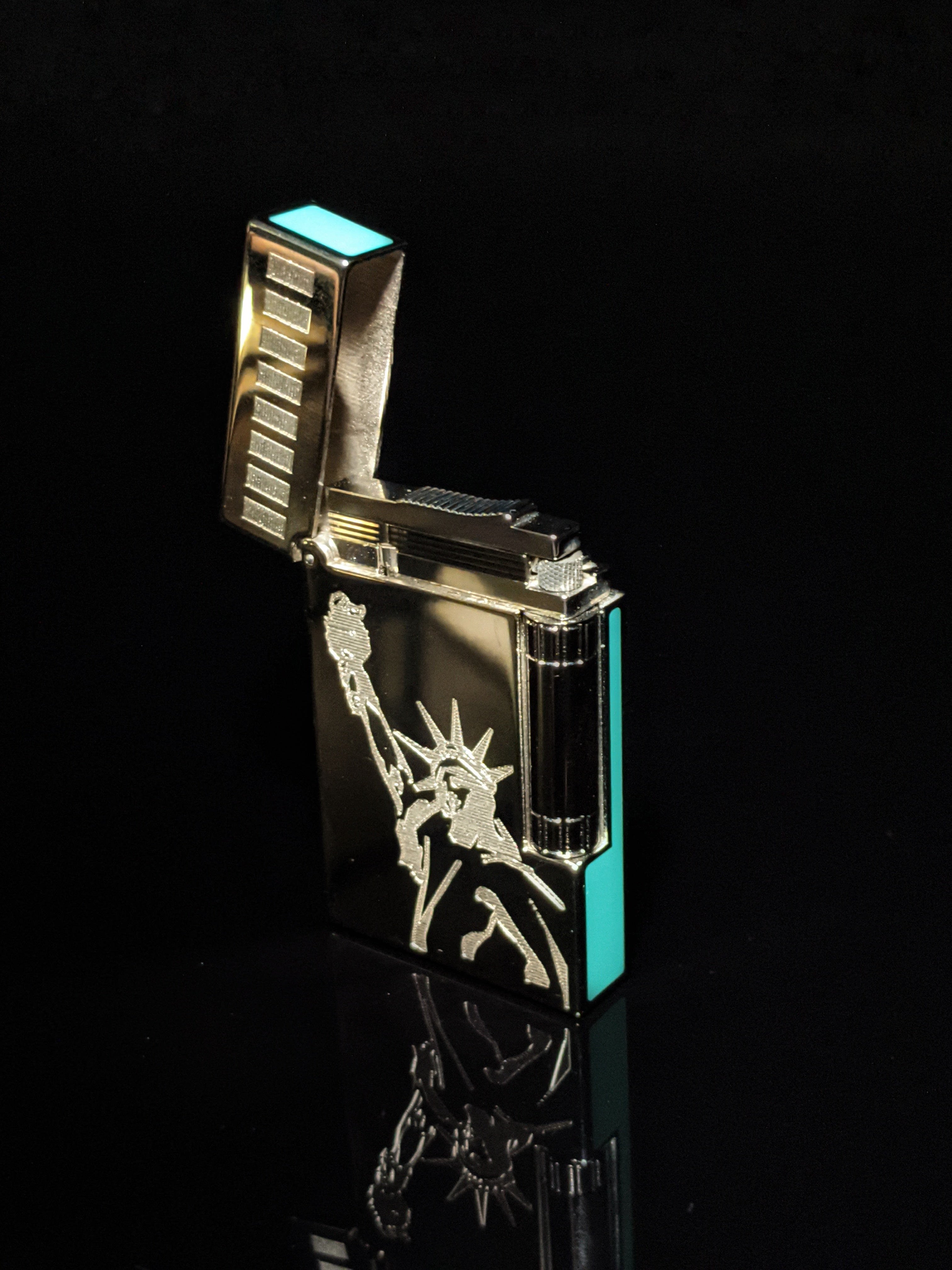 ST Dupont Statue of Liberty L2 Lighter