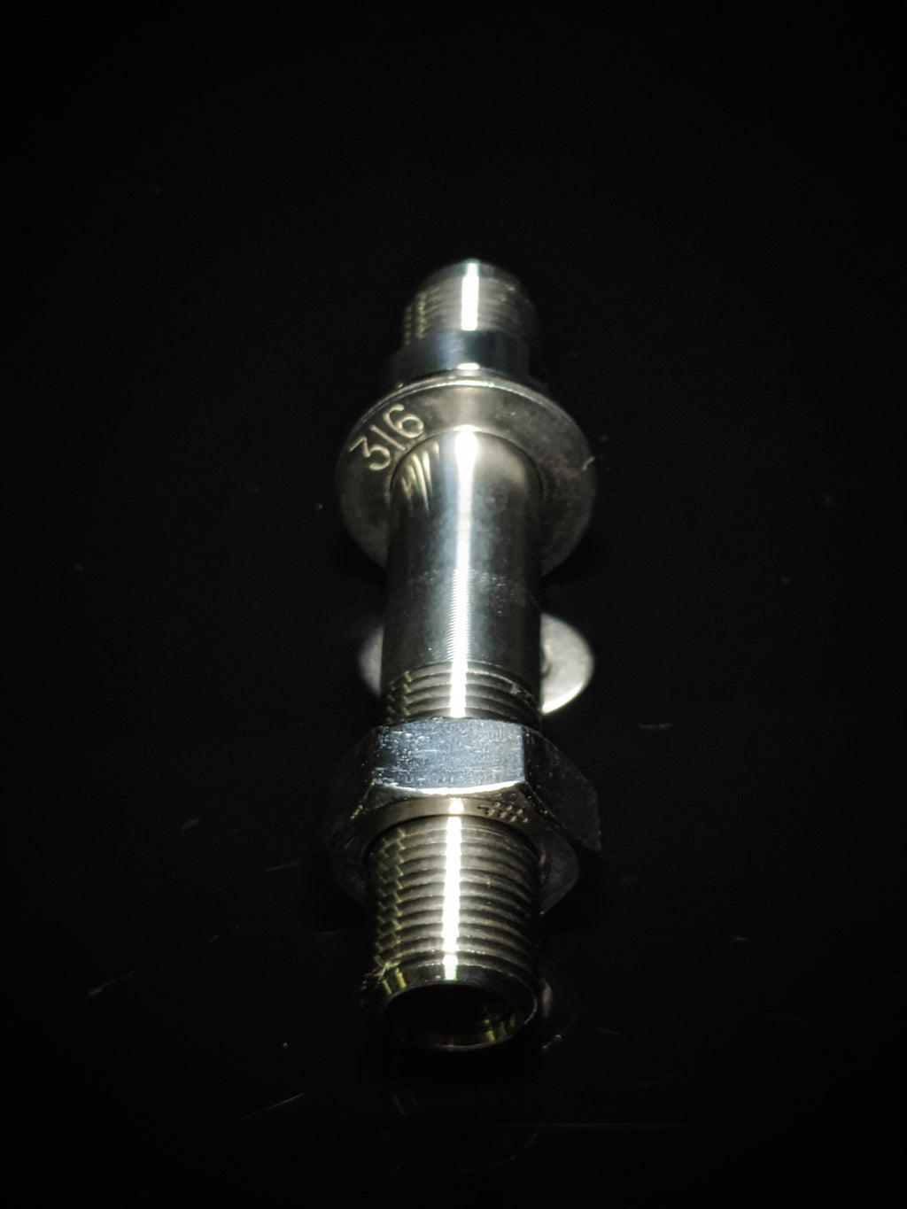 Marine Machine Thru Hull Fitting 3/8 FIP  to No 8 Flare