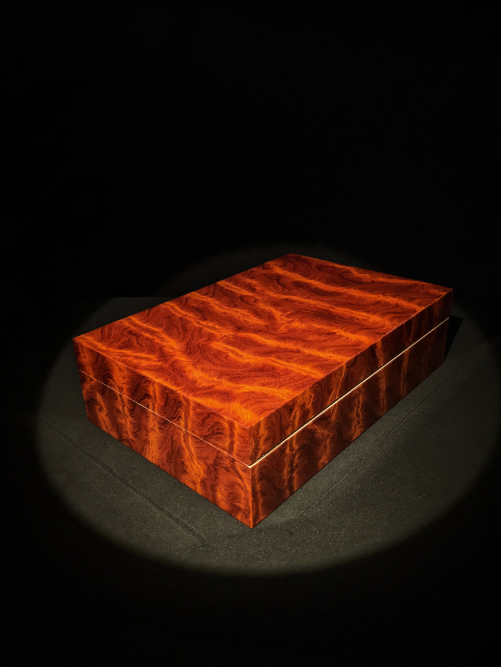Elie Bleu Figured Bubinga Humidor 110 ct