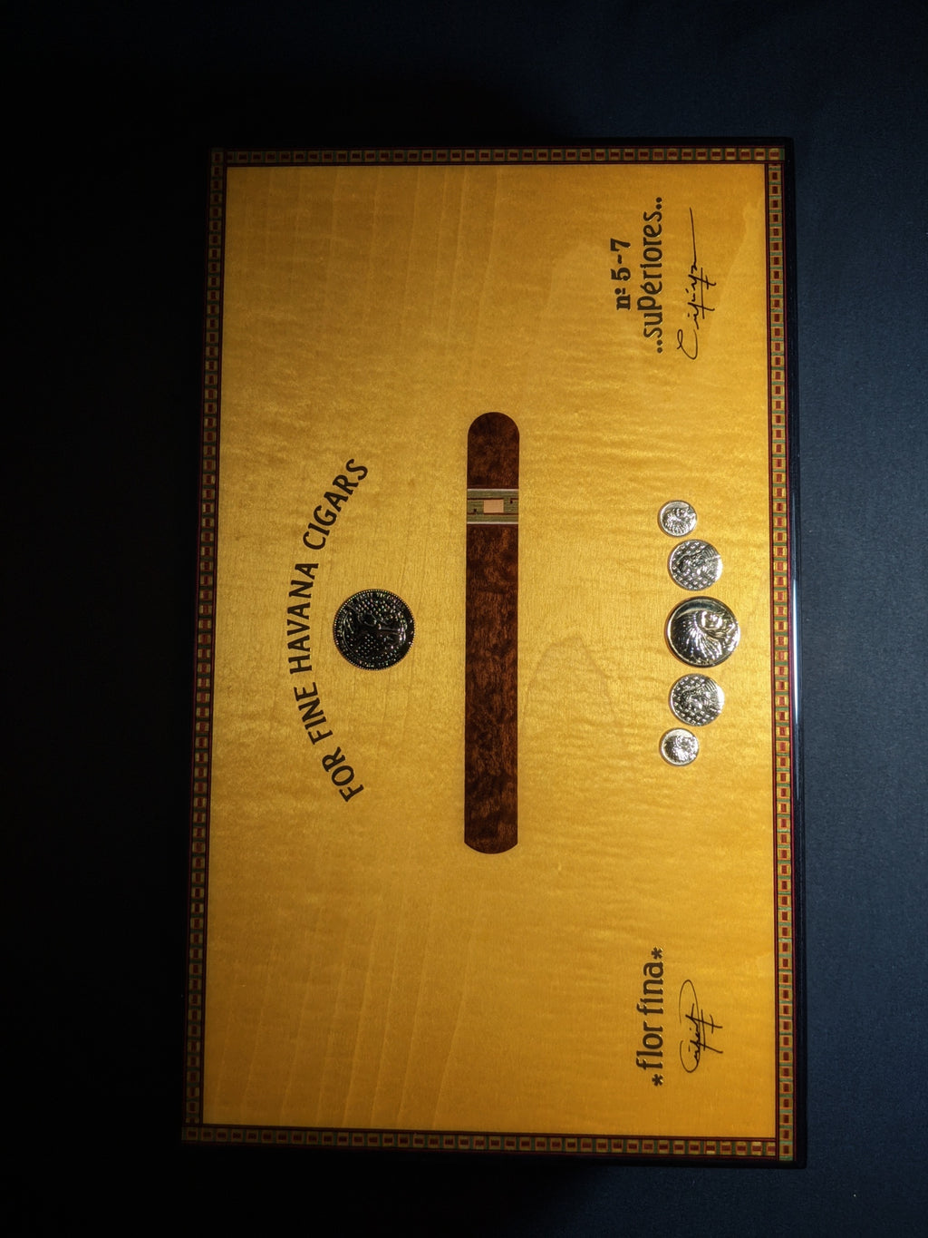Elie Bleu Medals Yellow Sycamore Humidor 120 count NIB