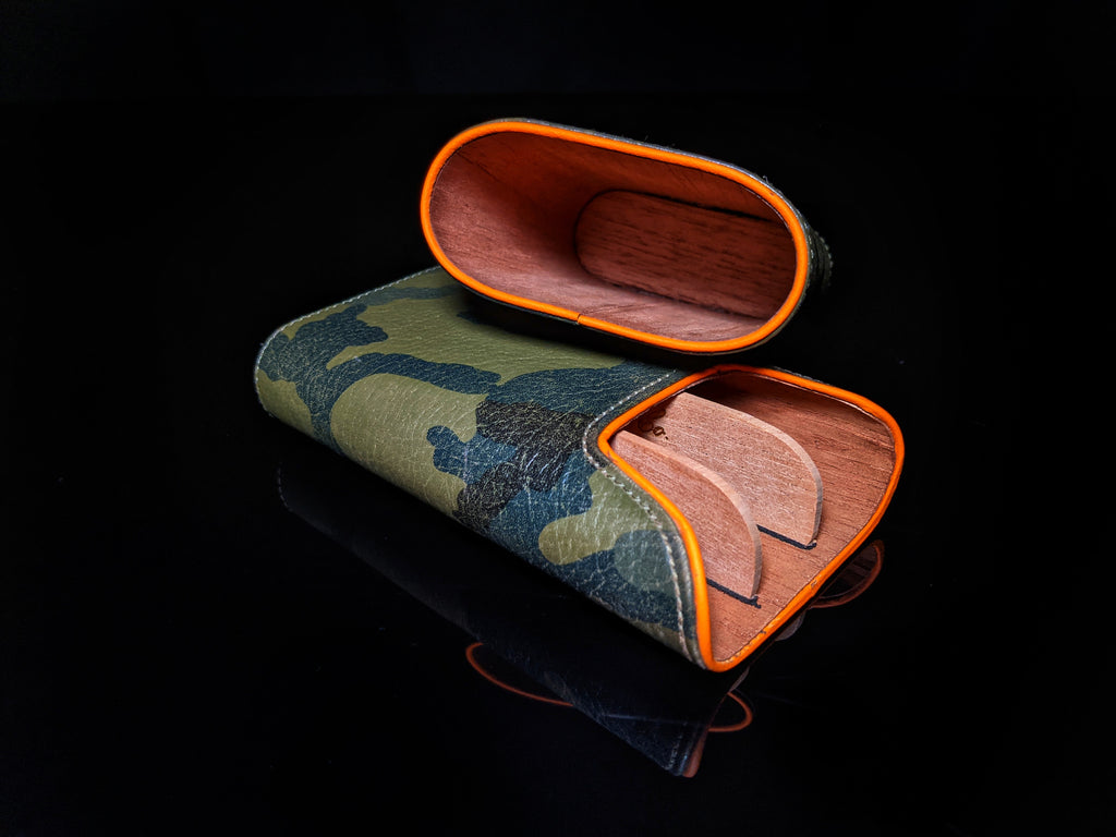 Brizard and Co. Show Band 3 Cigar Case — Camouflage & Orange Leather