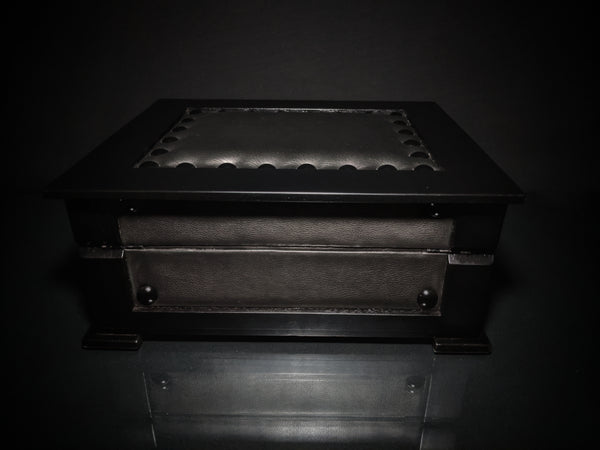 Brizard and Co. - The "Chesterfield" Humidor - 60/70 Count (Black) NIB USA