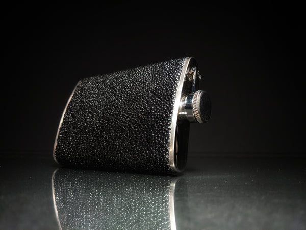 Brizard and Co. The 8 oz Flask - Stingray