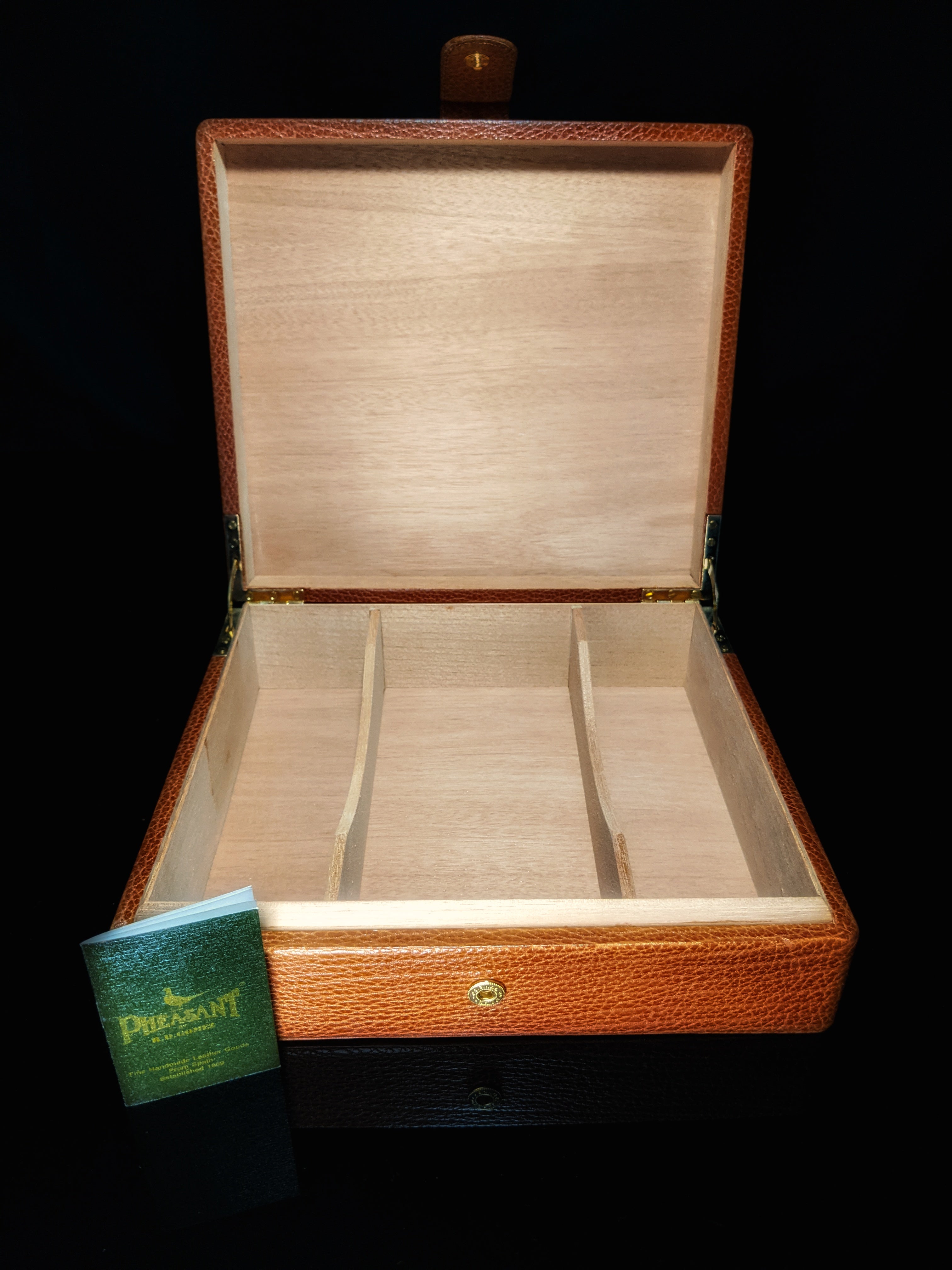 Pheasant Leather Humidor made in Spain by RD Gomez NIB
