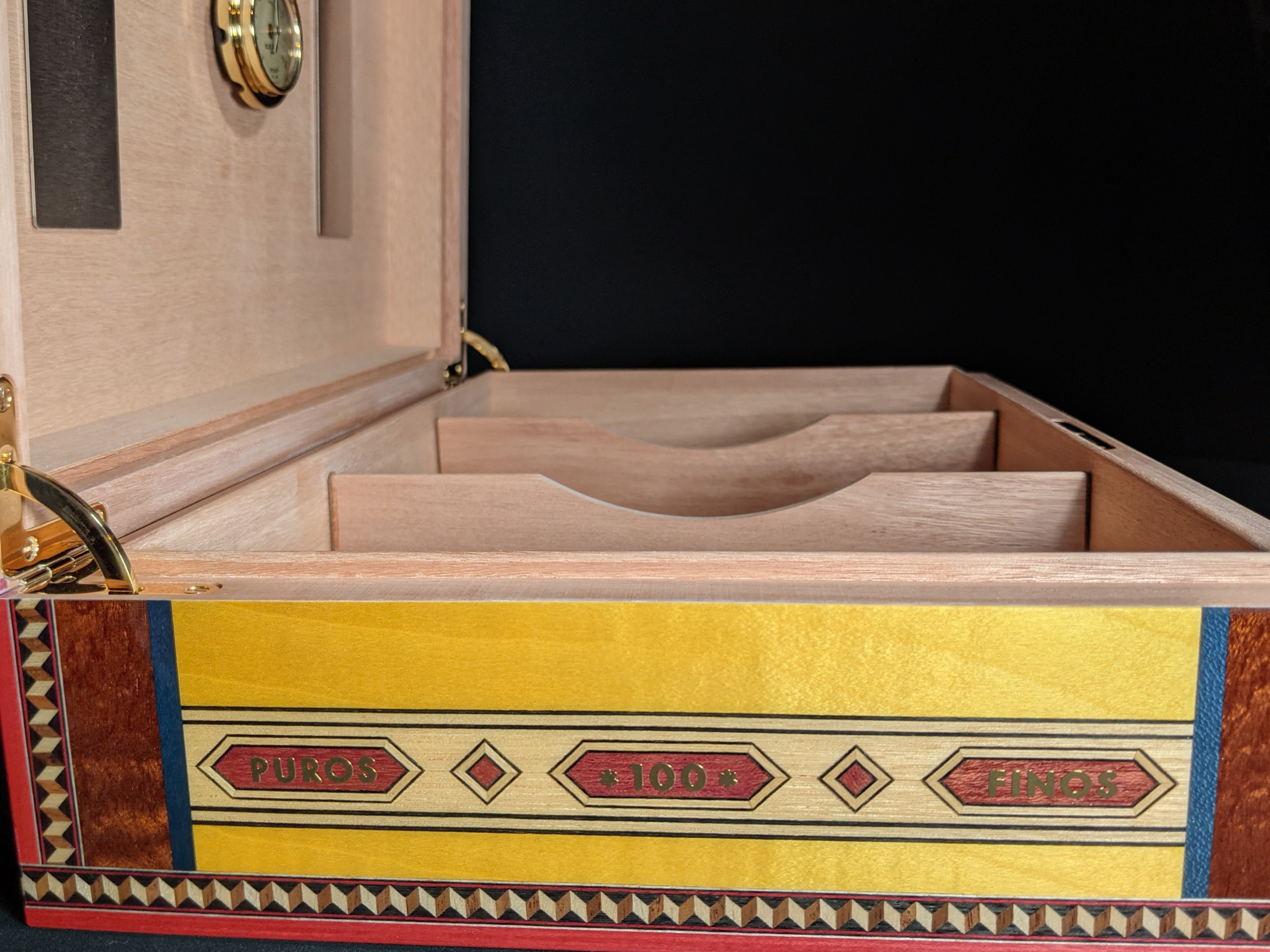 Elie Bleu Alba Gold Yellow Humidor 110 count