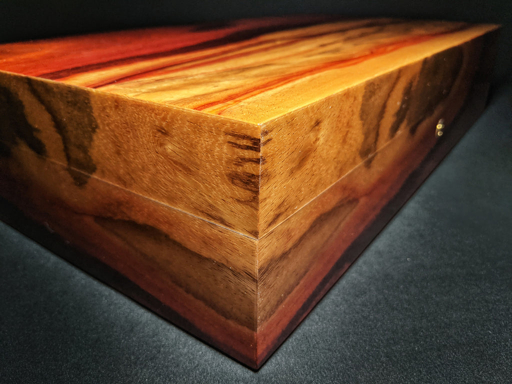 Elie Bleu Classic  Padouk Wood Humidor 110 ct