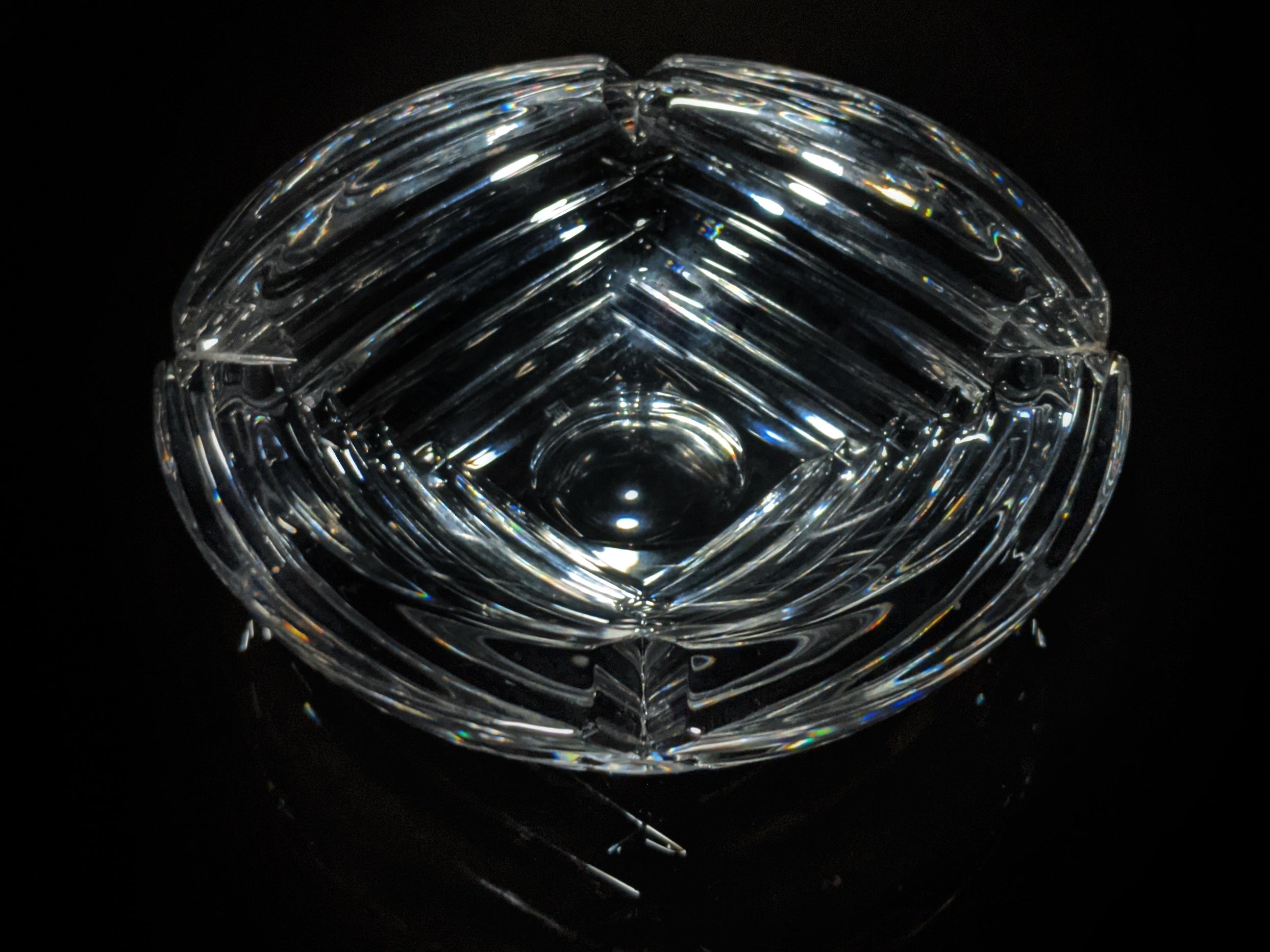 Heavy Glass Cigar Ashtray 7" Diameter