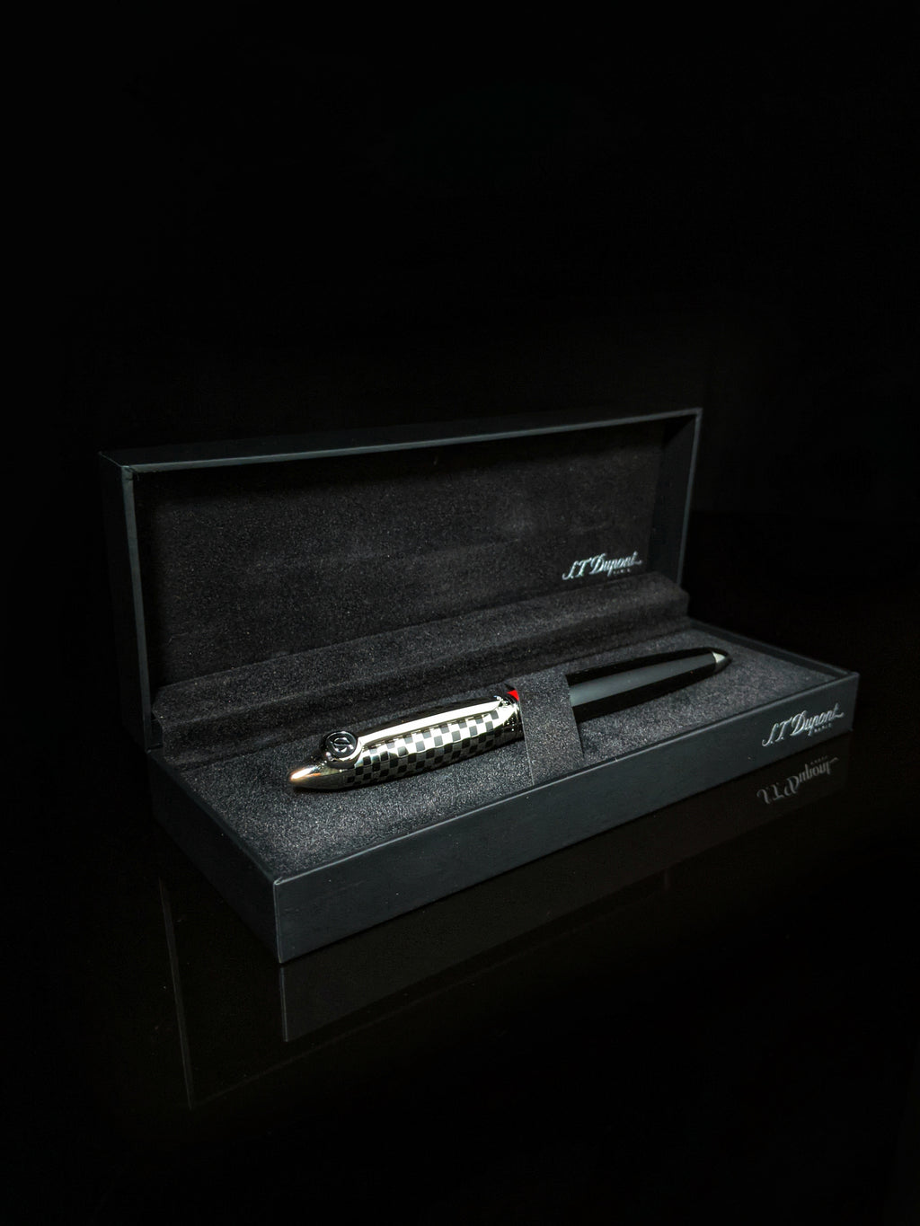 ST Dupont Streamline Race Machine Roller Ball Pen Model 252684RM