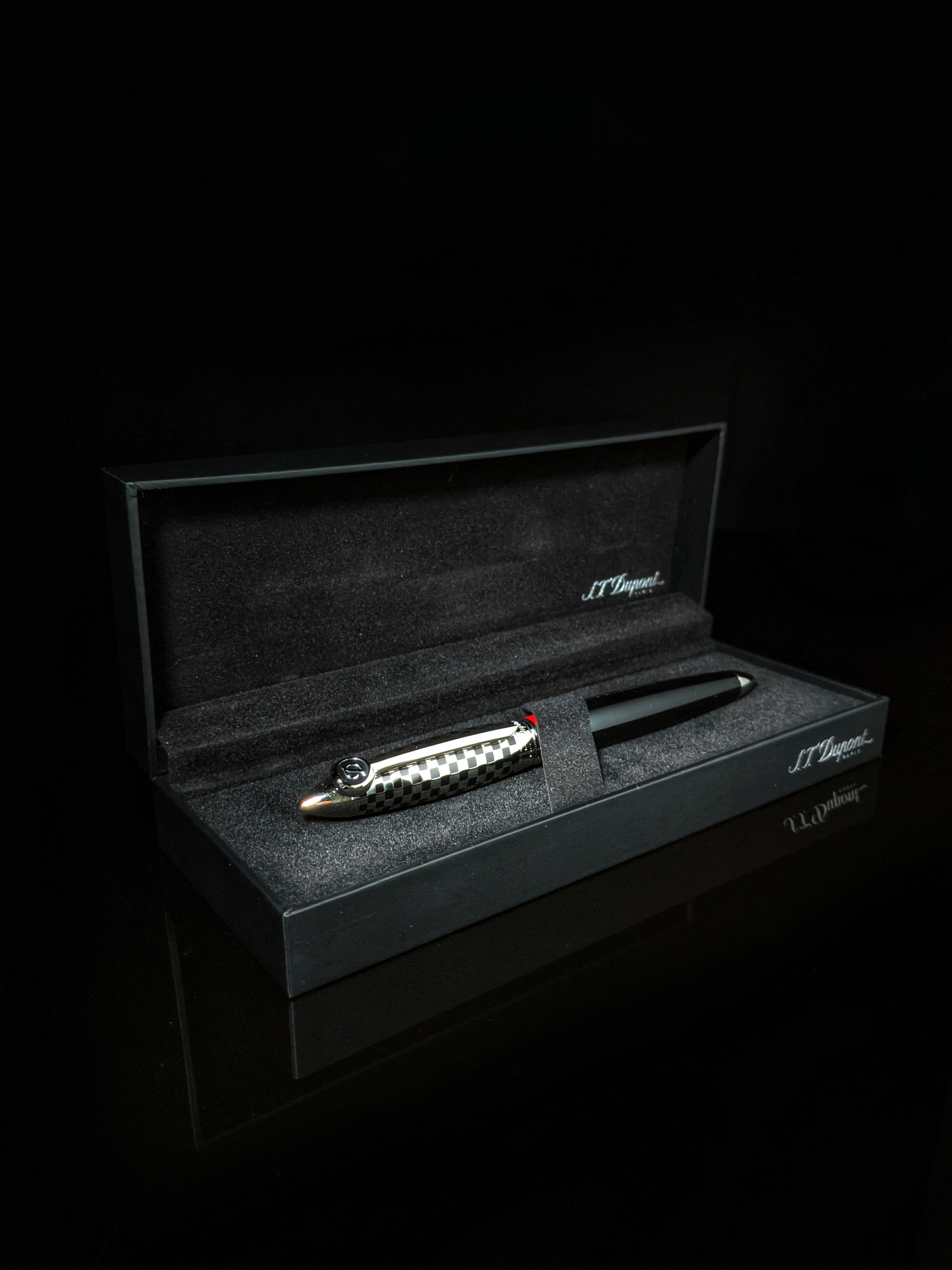 ST Dupont Streamline Race Machine Roller Ball Pen Model 252684RM