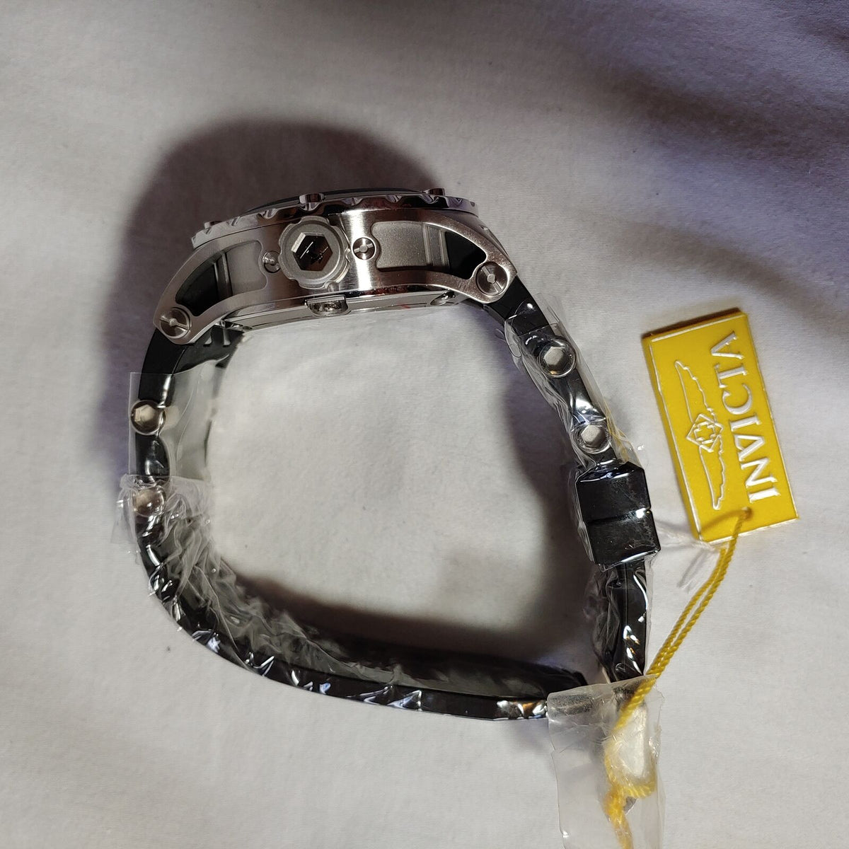 INVICTA SUBAQUA QUARTZ WATCH - STAINLESS STEEL CASE WITH GREY TONE RUBBER BAND