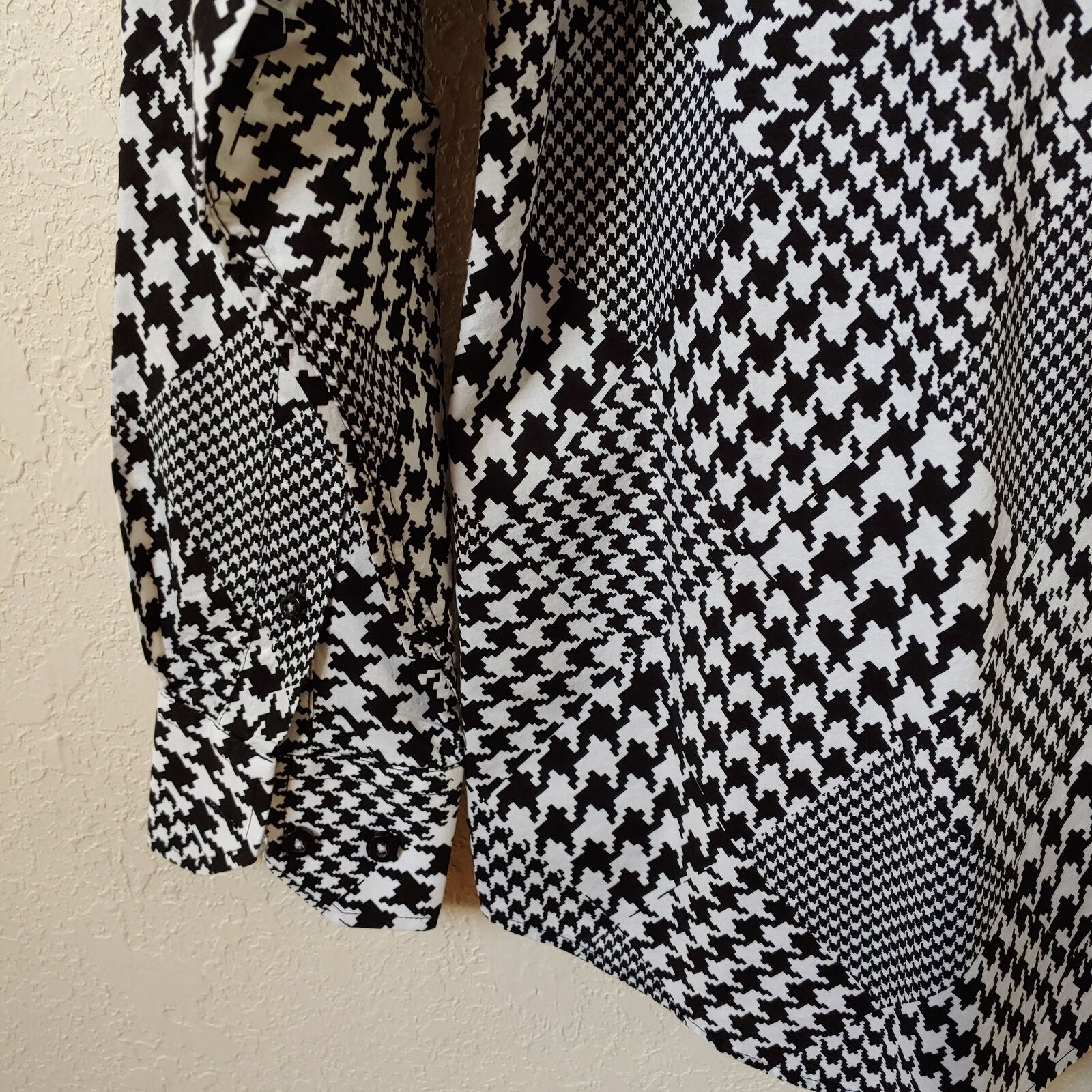 John Lennon | Men's Black and White Patterned Longsleeve Buttondown Casual Shirt