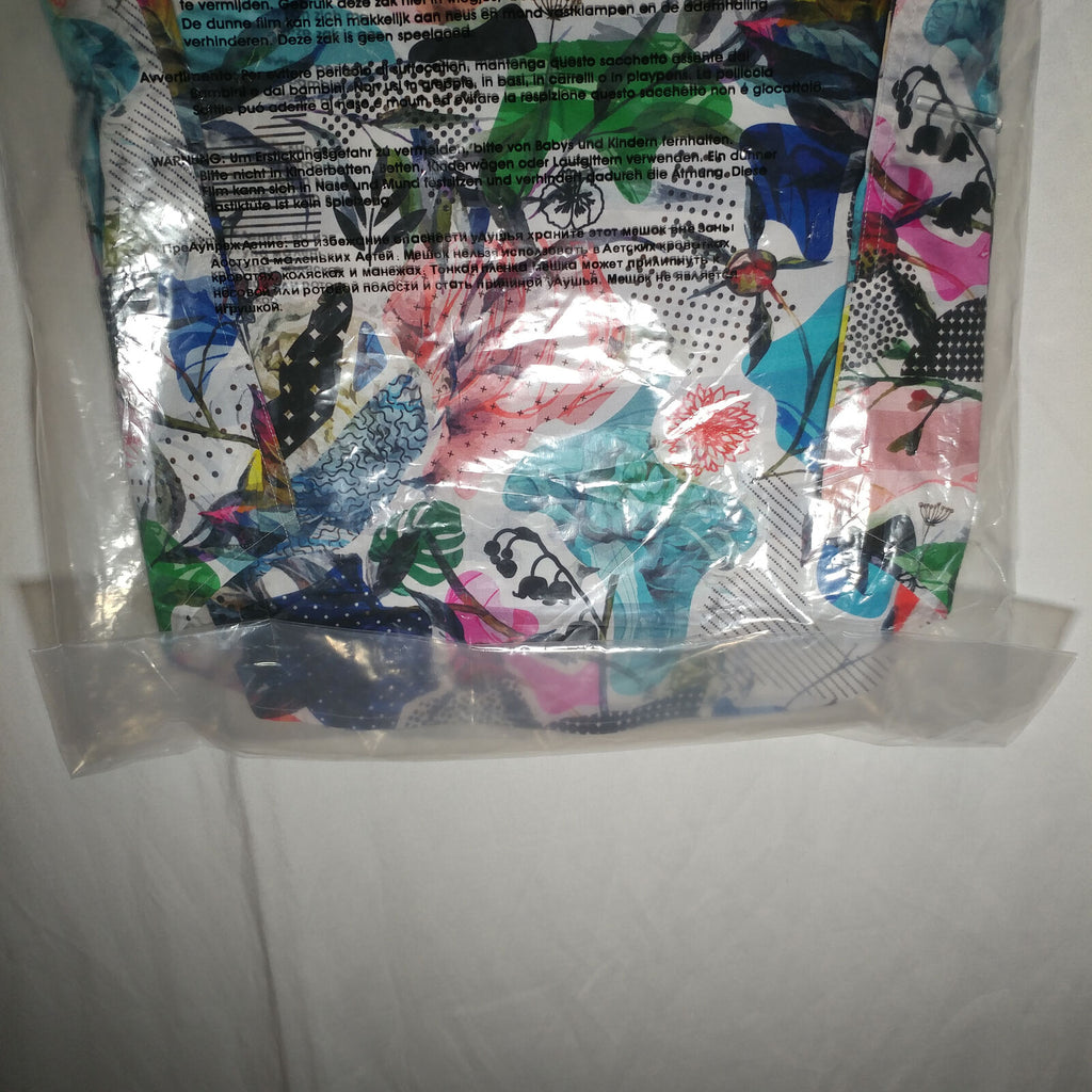 Robert Graham - Colorful ShortSleeve | Size: Medium | Style: PRENTISS | T