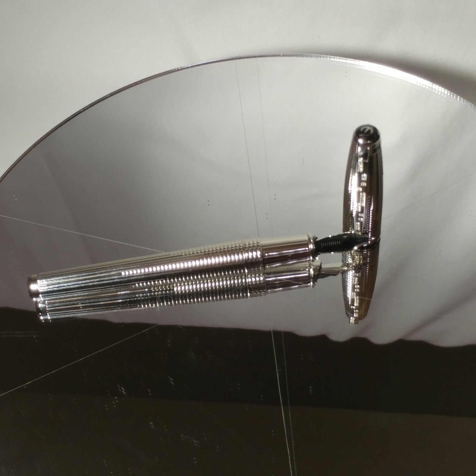 S.T. Dupont Diamond Drop Limited Edition Orpheo Fountain Pen
