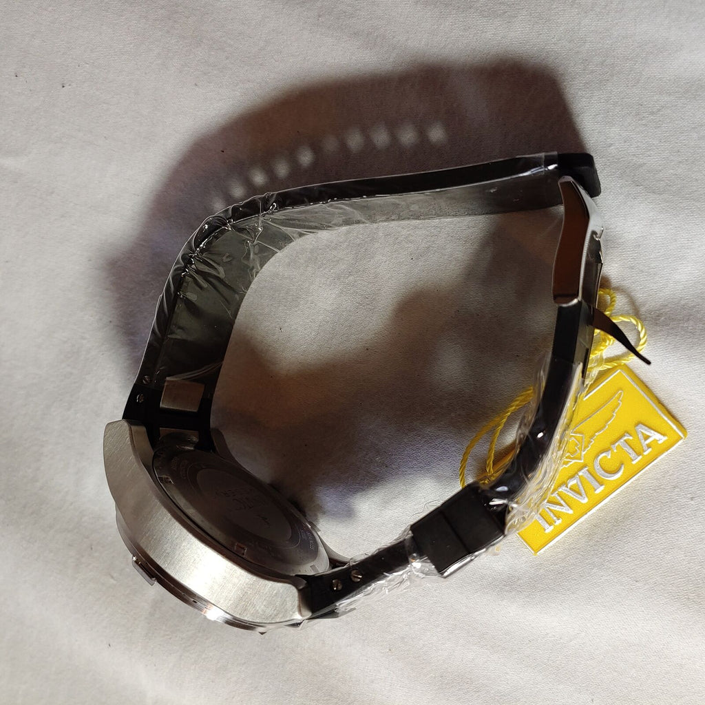 Invicta Stainless Steel Reserve Excursion Black Rubber Strap 6252