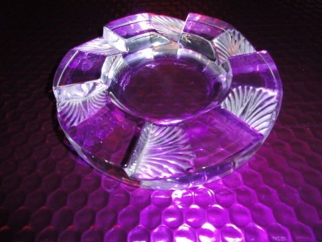 Lalique French Clear and Frosted Crystal Art Deco Ashtray