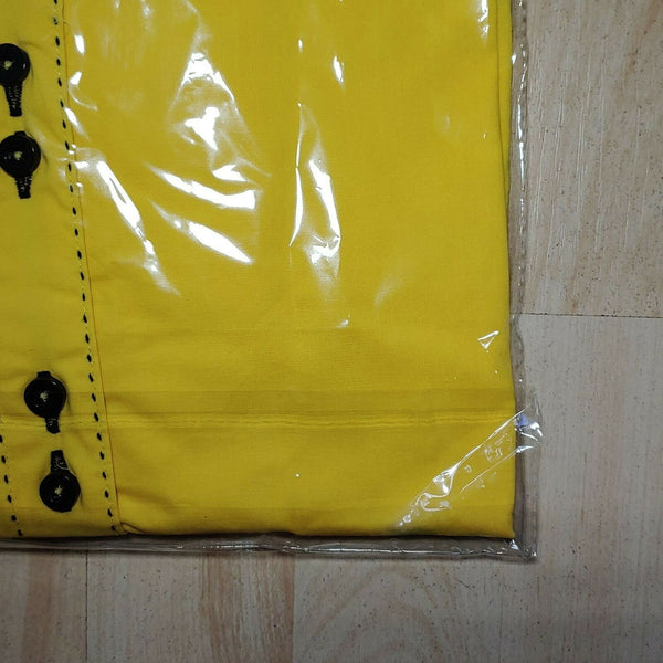 Victorious | Yellow | Men's M | Style: SH318 | RN: 108495