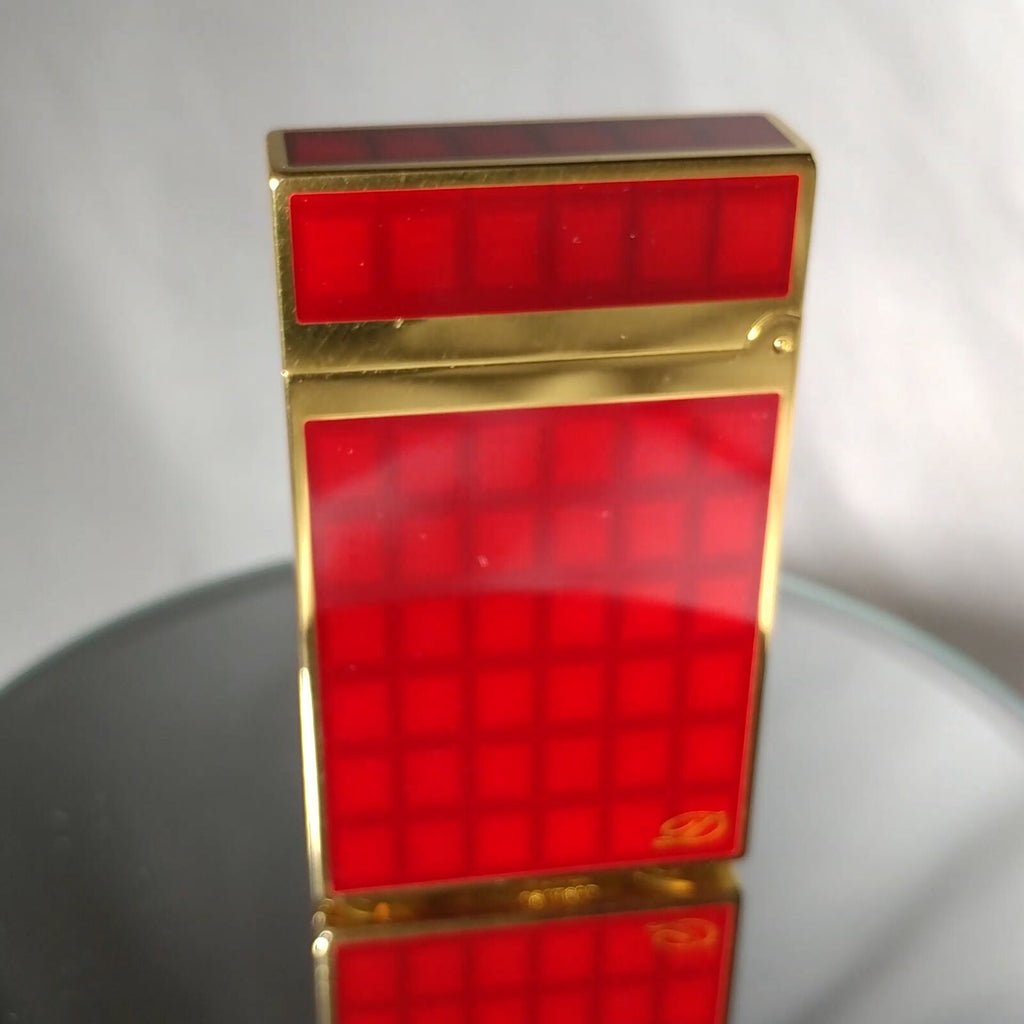 S.T. Dupont Gatsby Vertigo Laque de Chine Gold Plated Lighter