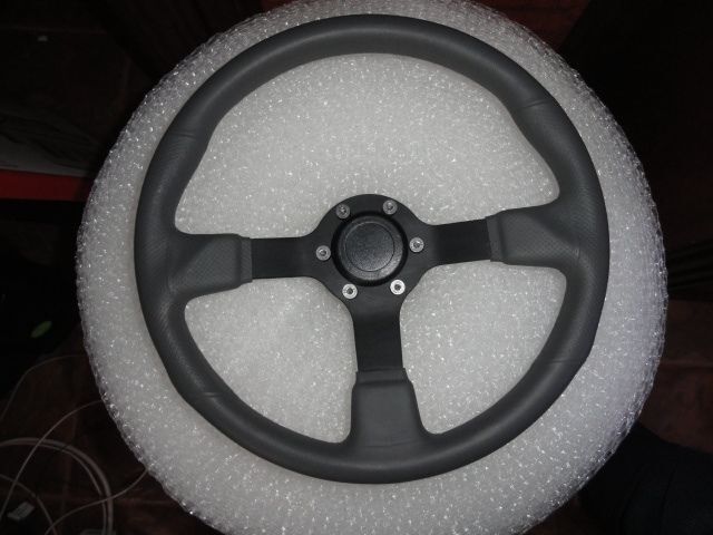 Gussi Boat Steering Wheel M521 Grey Urethane Black Spoke & Polished Alum Hub