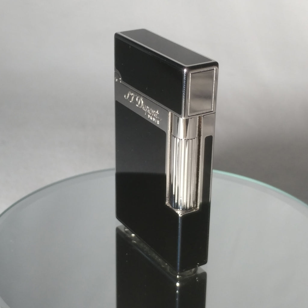 S.T. Dupont Black Chinese Lacquered Palladium Plated Ligne 2 Lighter