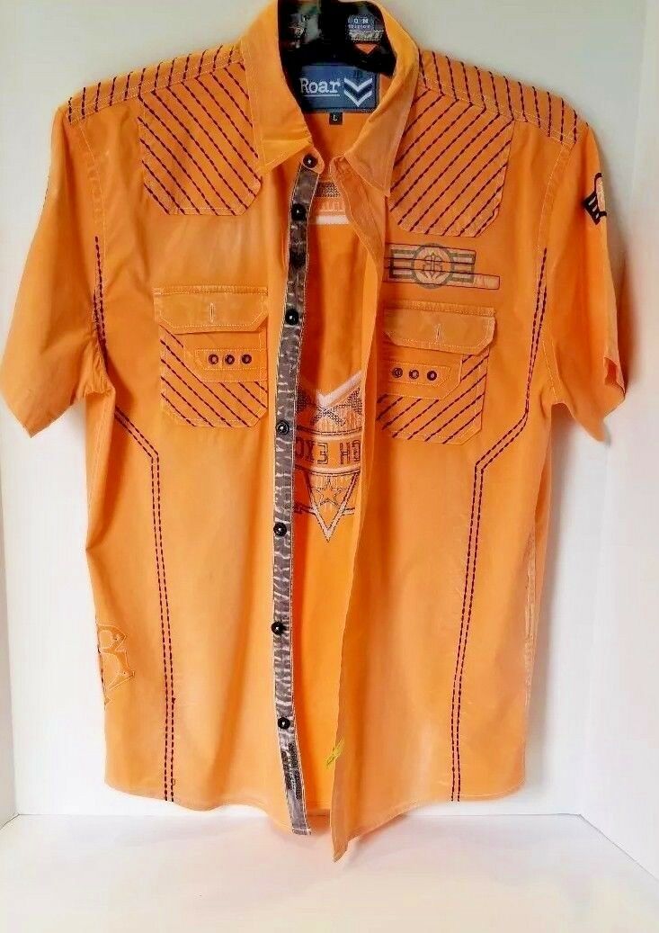 Roar Orange Short Sleeve Shirt sized Large