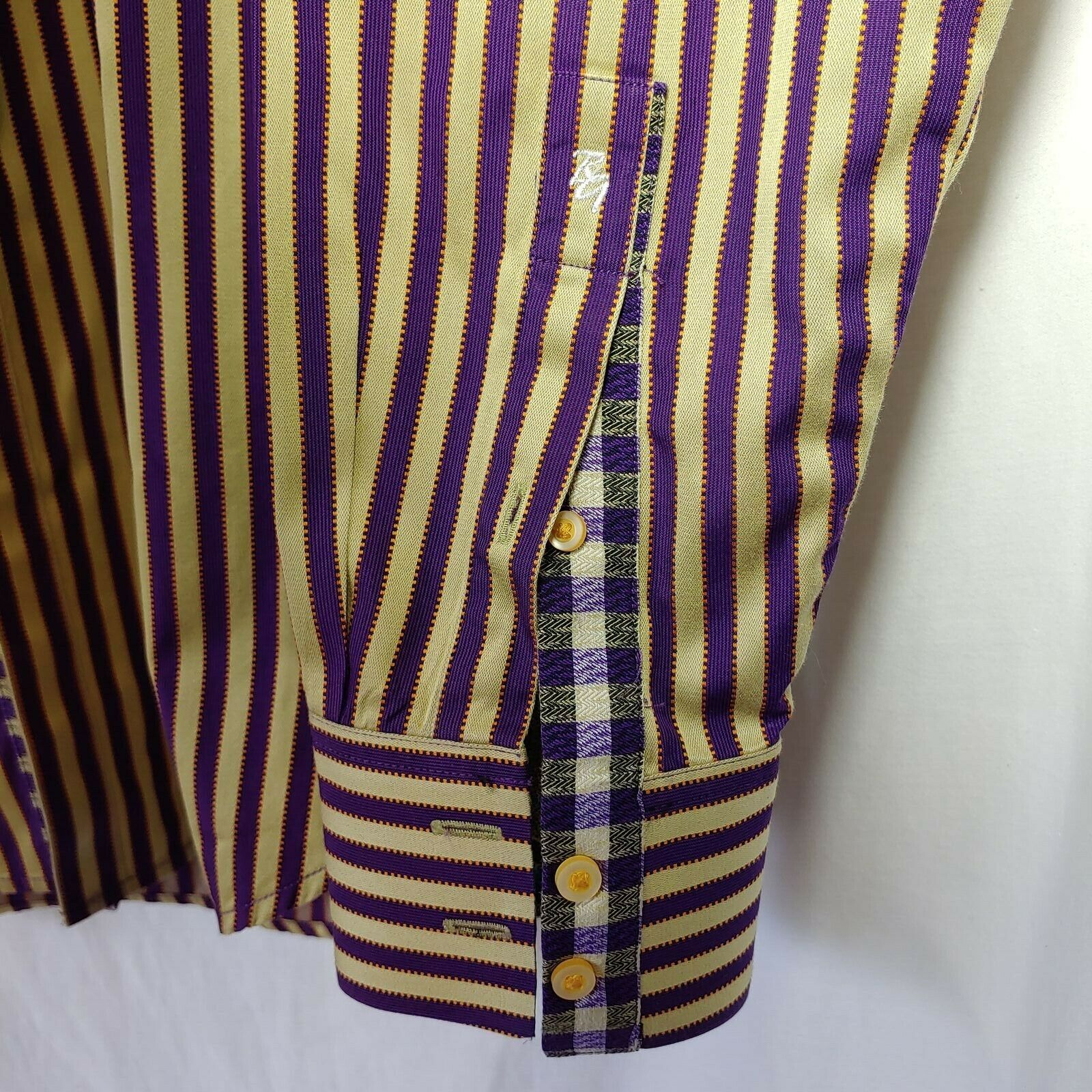Robert Graham - Colorful Long Sleeve - Men's Medium Button Down Classic Fit