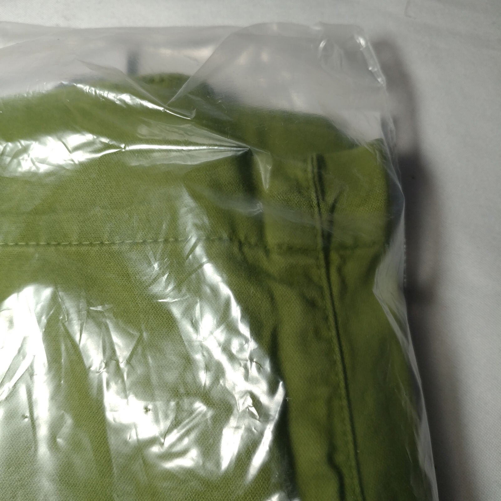 Robert Graham | JOURNEYMAN | Style: RR144000CF | Color: Light Olive | Size: 34
