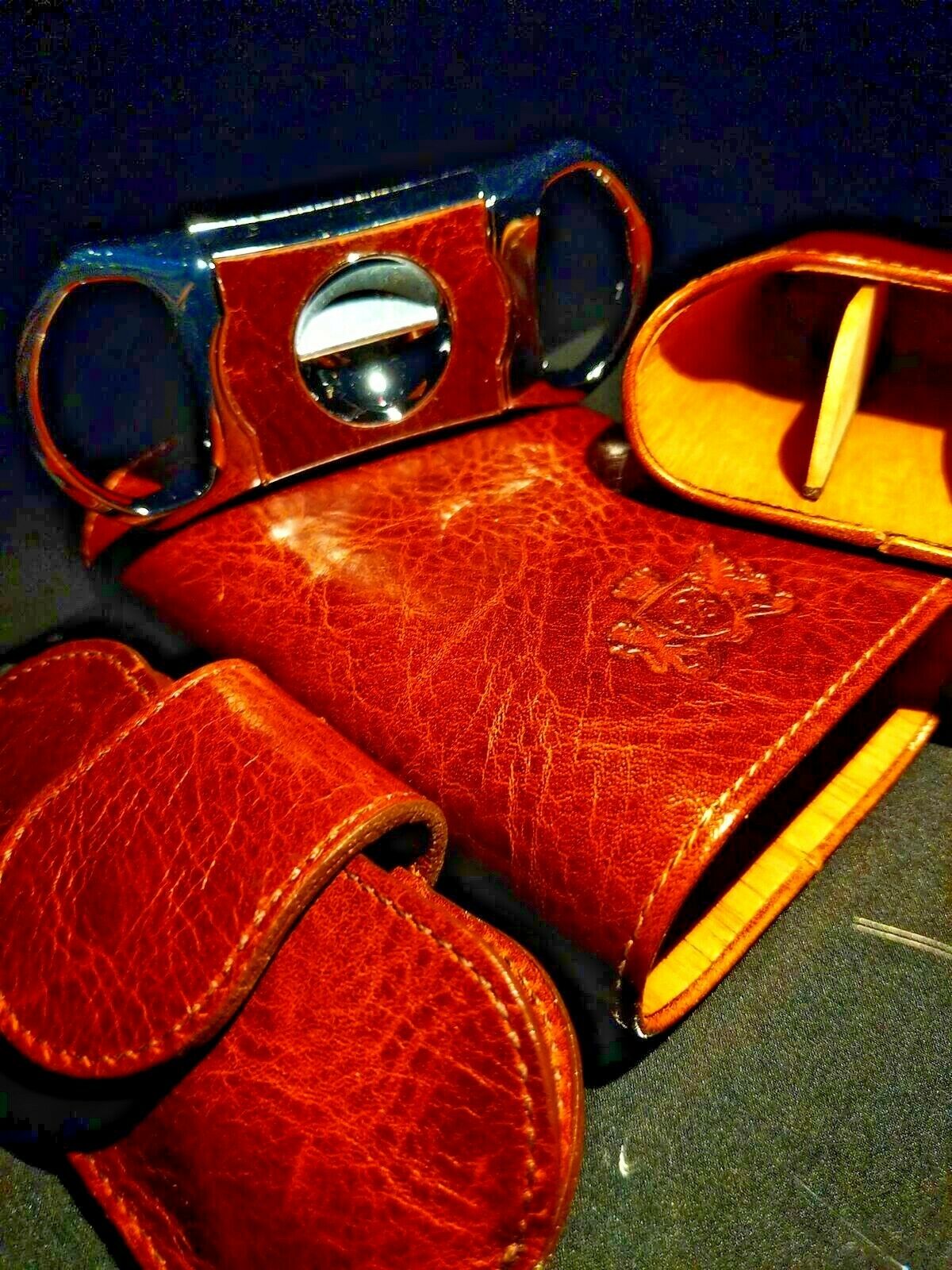 Brizard and Co Brown Antique Saddle Leather Valet Tray , cigar case and cutter