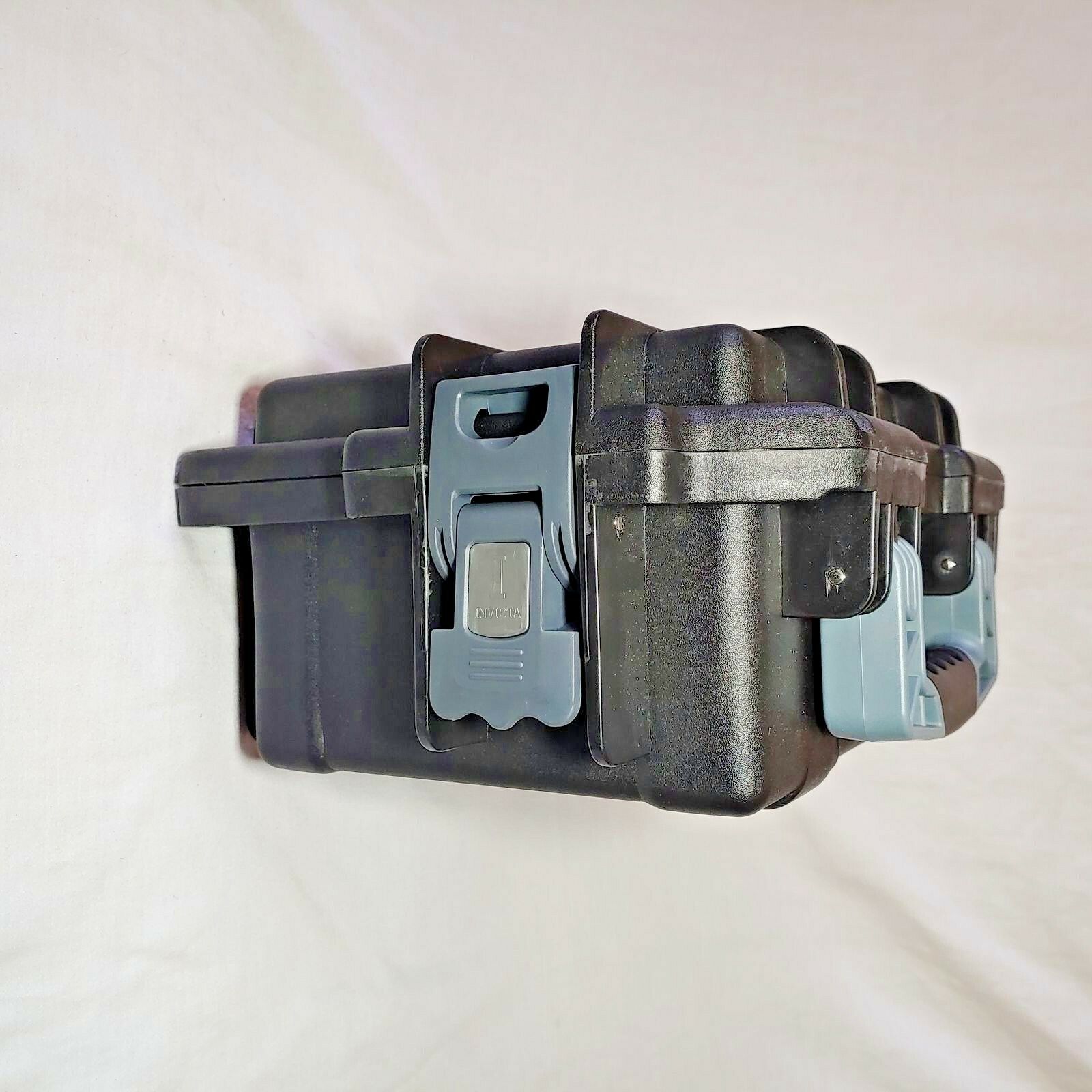 Invicta IG0097-SMIS-B 3 slot Black Plastic Watch Box Case