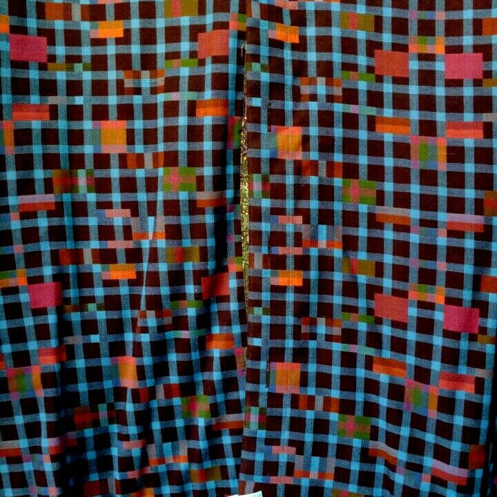 Robert Graham - Colorful Long Sleeve - Men's Medium Button Down Classic Fit
