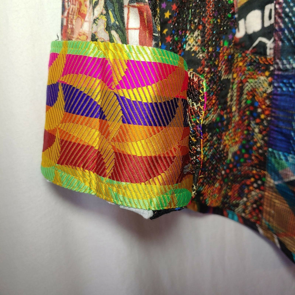 Robert Graham - Limited Edition - Men's Medium Button Down Classic Fit