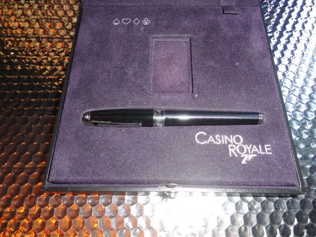 S.T. DUPONT CASINO ROYALE FOUNTAIN PEN