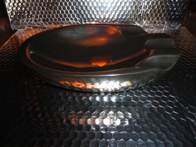 Black ceramic ashtray