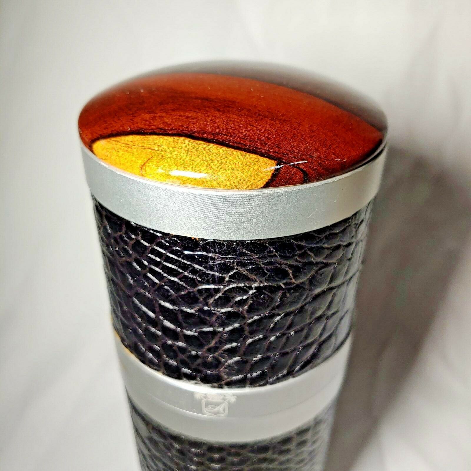 ATOLL TRAVEL HUMIDOR BLACK LEATHER AND WOOD TOP