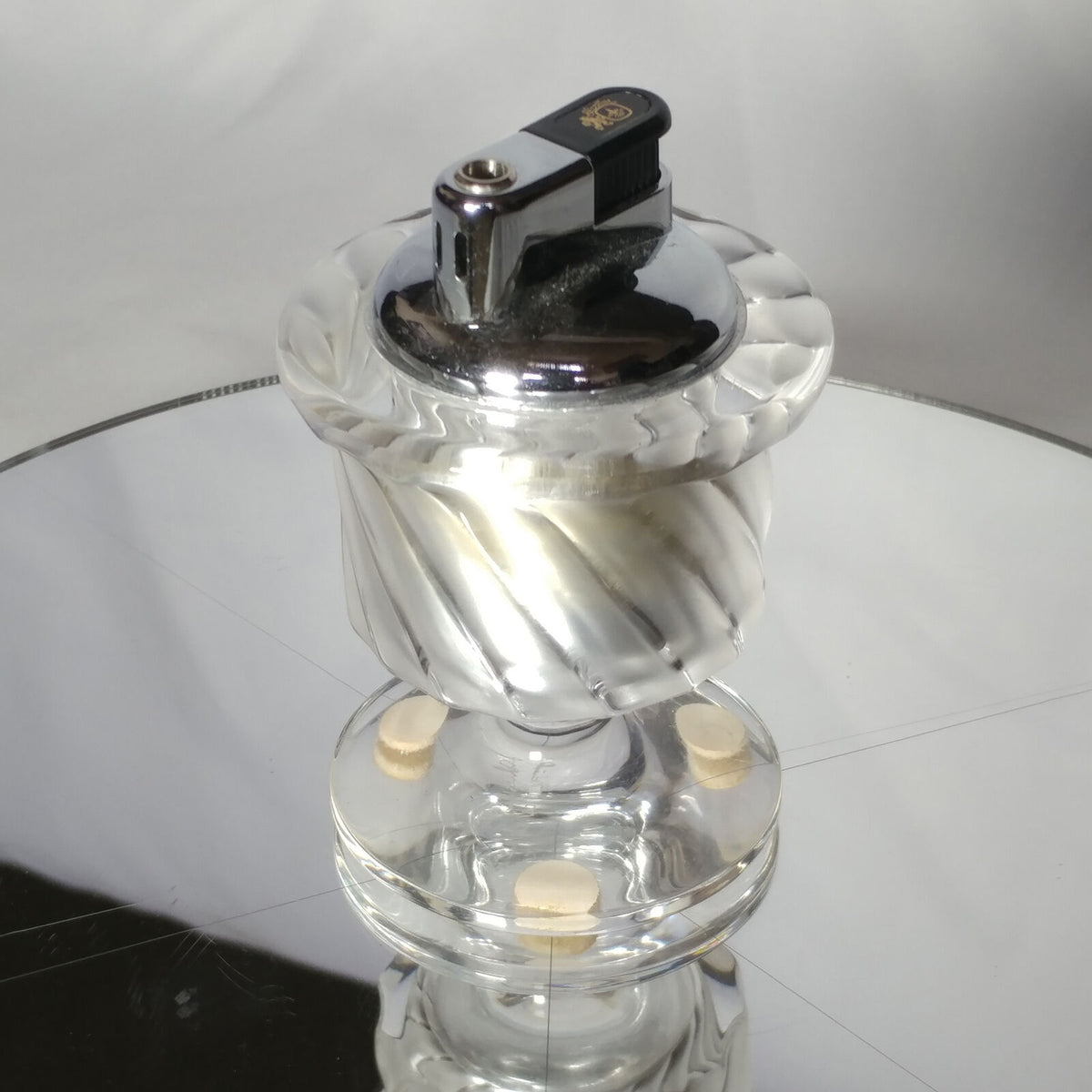 Lalique Smyrne Crystal Table Lighter