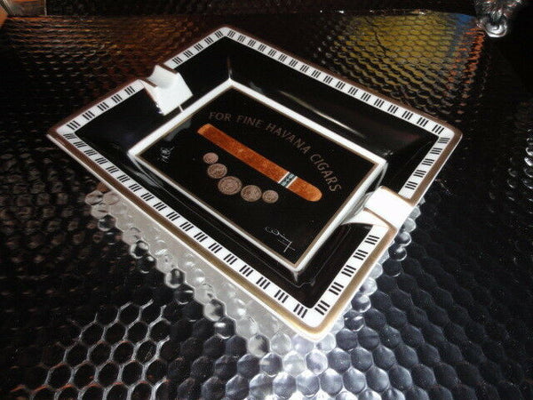 Elie Bleu Porcelain Ashtray "Medals" Black
