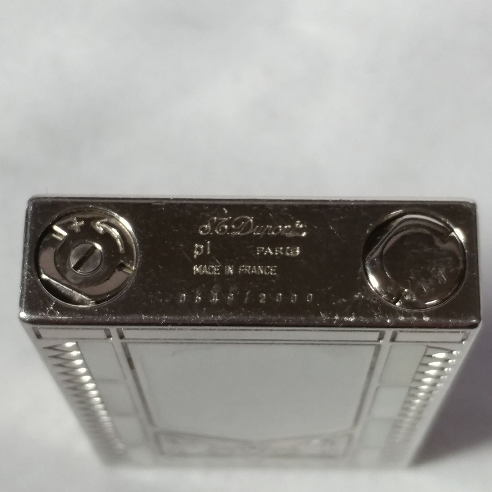 S.T. Dupont Taj Mahal Limited Edition  Platinum and Mother-of-Pearl Lighter