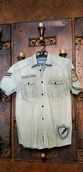 Roar Signature Short Sleeve Button Up Shirt Size Medium