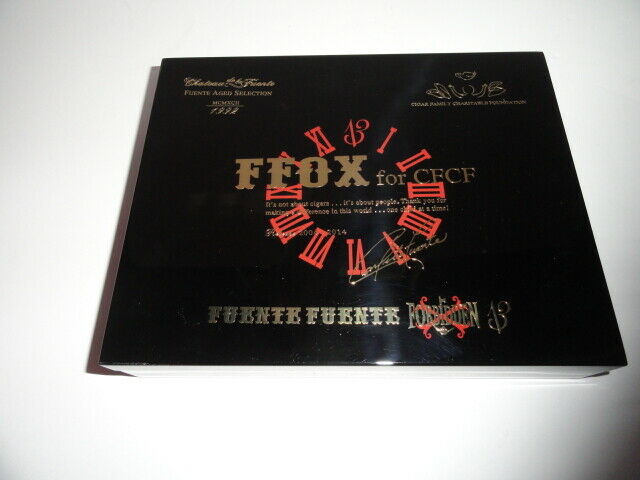Fuente Forbidden 13 Ltd Black Lacquer traveler