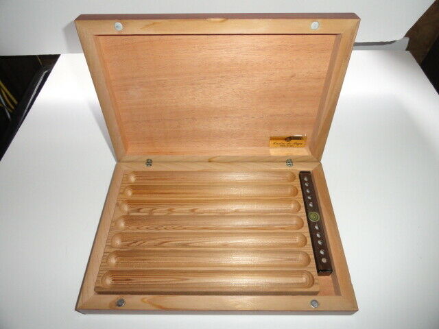 Mastro de Paja Travel size Humidor . # 002