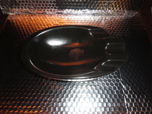 Black ceramic ashtray