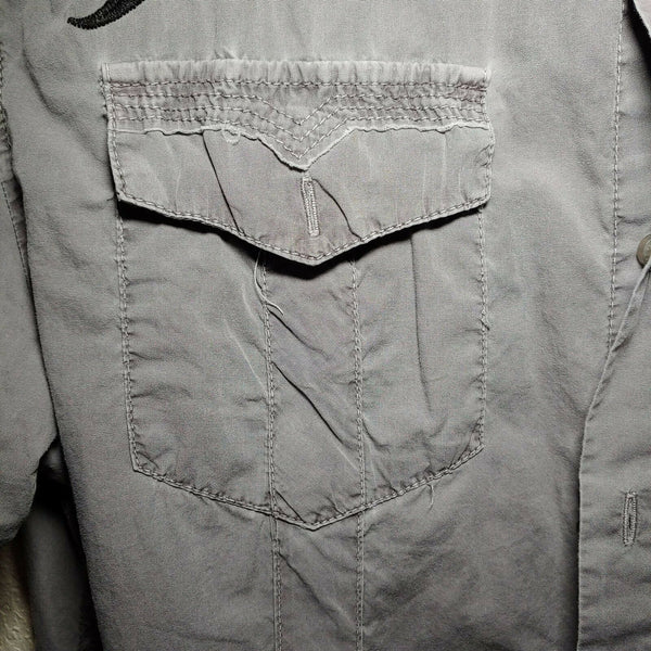 Rebel Spirit | Gray | Men's Large Button-Down short sleeve Shirt